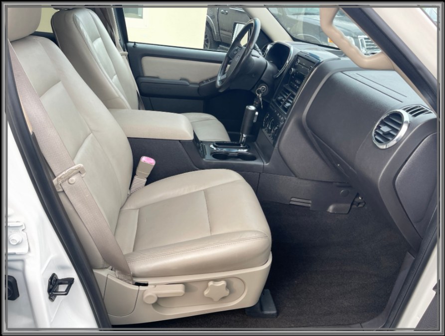 2008 Ford Explorer 4WD 4dr V8 XLT, available for sale in Huntington Station, New York | My Auto Inc.. Huntington Station, New York 2008 Ford Explorer 4WD 4dr V8 XLT, available for sale in Huntington Station, New York | My Auto Inc.. Huntington Station, New York