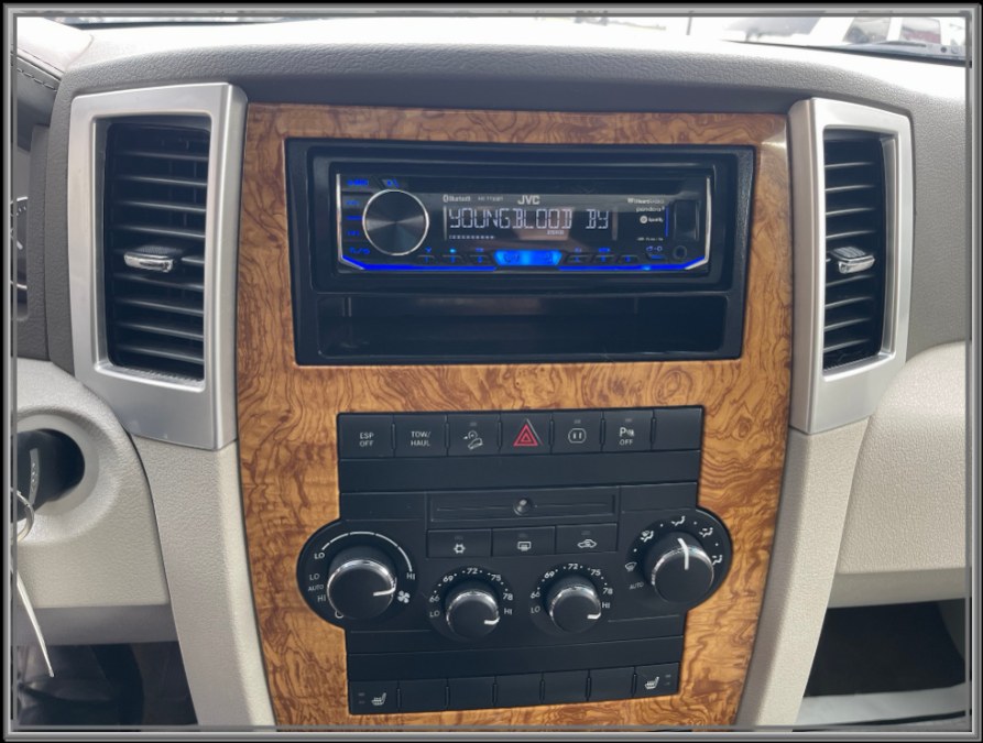 2009 Jeep Grand Cherokee 4WD 4dr Limited, available for sale in Huntington Station, New York | My Auto Inc.. Huntington Station, New York 2009 Jeep Grand Cherokee 4WD 4dr Limited, available for sale in Huntington Station, New York | My Auto Inc.. Huntington Station, New York