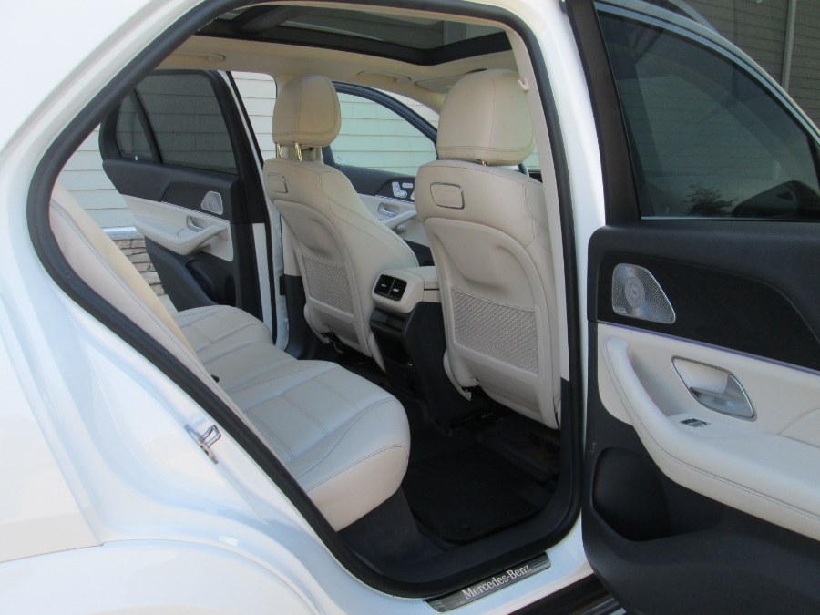 2020 Mercedes-Benz GLE GLE 580 4MATIC SUV, available for sale in Massapequa, New York | South Shore Auto Brokers & Sales. Massapequa, New York 2020 Mercedes-Benz GLE GLE 580 4MATIC SUV, available for sale in Massapequa, New York | South Shore Auto Brokers & Sales. Massapequa, New York