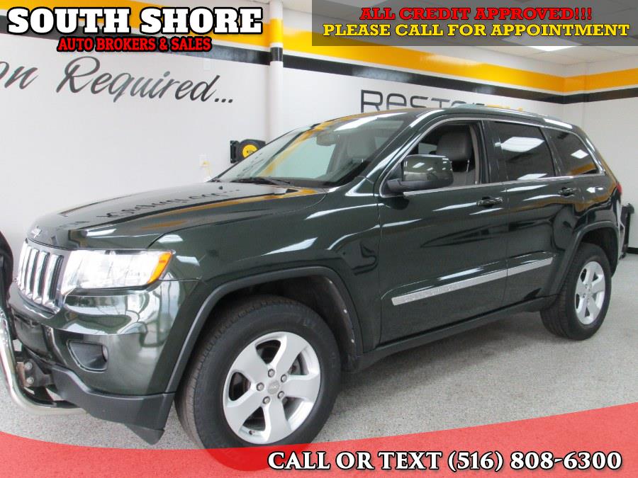 2011 Jeep Grand Cherokee 4WD 4dr Laredo, available for sale in Massapequa, New York | South Shore Auto Brokers & Sales. Massapequa, New York