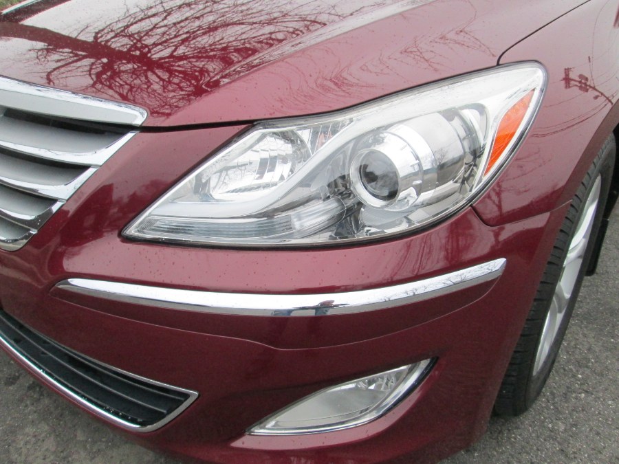 2013 Hyundai Genesis 4dr Sdn V6 3.8L, available for sale in Massapequa, New York | South Shore Auto Brokers & Sales. Massapequa, New York 2013 Hyundai Genesis 4dr Sdn V6 3.8L, available for sale in Massapequa, New York | South Shore Auto Brokers & Sales. Massapequa, New York