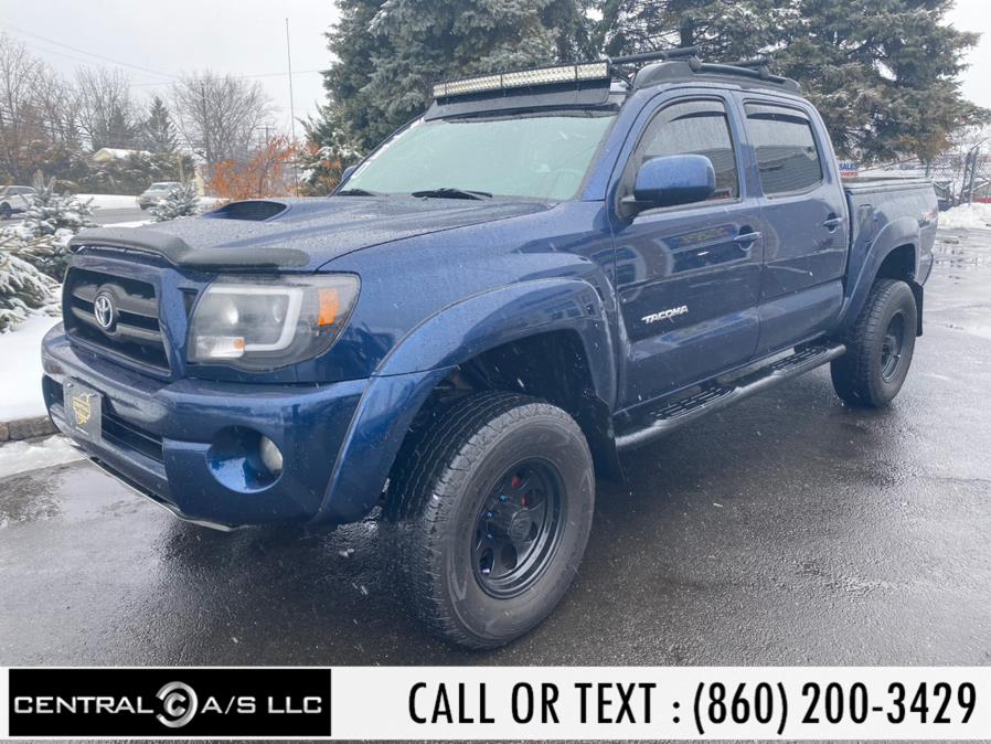 2006 Toyota Tacoma Double 128" Auto 4WD, available for sale in East Windsor, Connecticut | Central A/S LLC. East Windsor, Connecticut