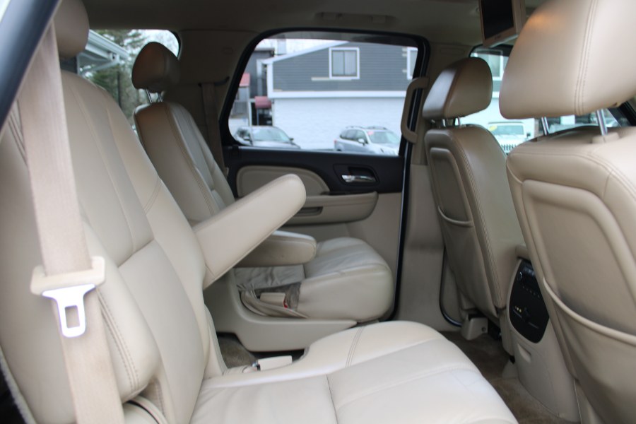 2009 GMC Yukon Denali AWD 4dr, available for sale in Plantsville, Connecticut | Auto House of Luxury. Plantsville, Connecticut 2009 GMC Yukon Denali AWD 4dr, available for sale in Plantsville, Connecticut | Auto House of Luxury. Plantsville, Connecticut