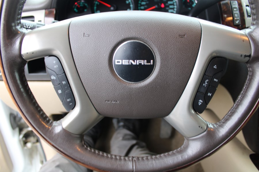 2009 GMC Yukon Denali AWD 4dr, available for sale in Plantsville, Connecticut | Auto House of Luxury. Plantsville, Connecticut 2009 GMC Yukon Denali AWD 4dr, available for sale in Plantsville, Connecticut | Auto House of Luxury. Plantsville, Connecticut