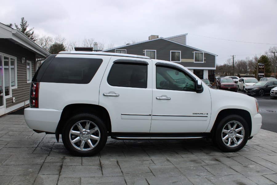 2009 GMC Yukon Denali AWD 4dr, available for sale in Plantsville, Connecticut | Auto House of Luxury. Plantsville, Connecticut 2009 GMC Yukon Denali AWD 4dr, available for sale in Plantsville, Connecticut | Auto House of Luxury. Plantsville, Connecticut