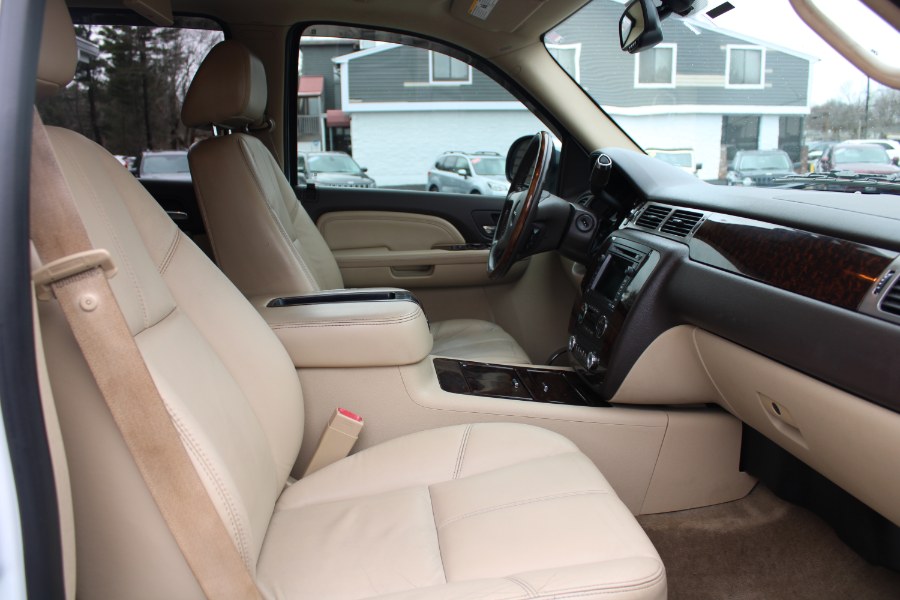 2009 GMC Yukon Denali AWD 4dr, available for sale in Plantsville, Connecticut | Auto House of Luxury. Plantsville, Connecticut 2009 GMC Yukon Denali AWD 4dr, available for sale in Plantsville, Connecticut | Auto House of Luxury. Plantsville, Connecticut