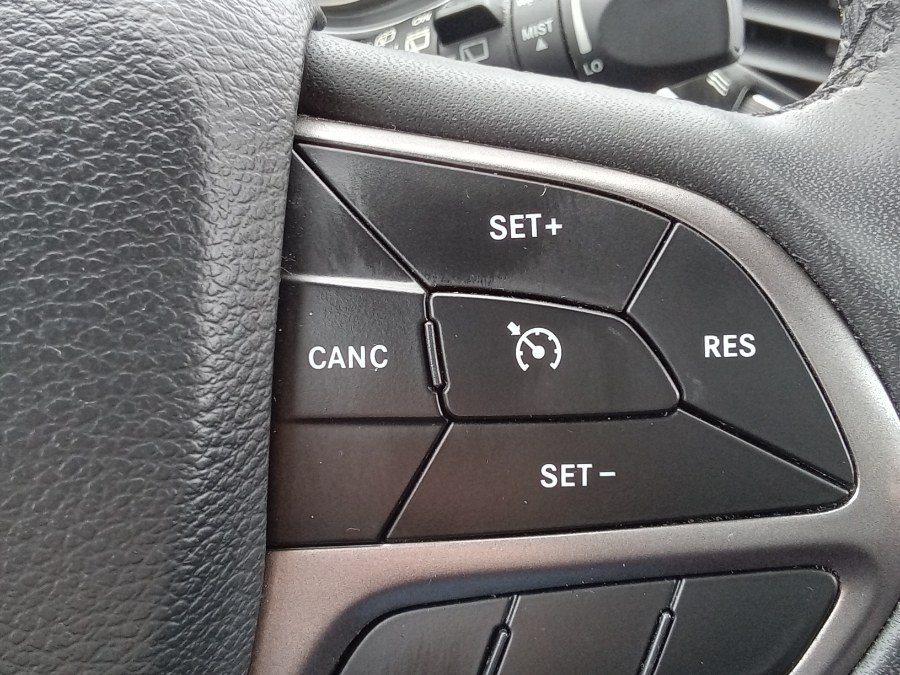 2020 Jeep Cherokee Latitude Plus FWD, available for sale in Irvington, New Jersey | NJ Used Cars Center. Irvington, New Jersey 2020 Jeep Cherokee Latitude Plus FWD, available for sale in Irvington, New Jersey | NJ Used Cars Center. Irvington, New Jersey
