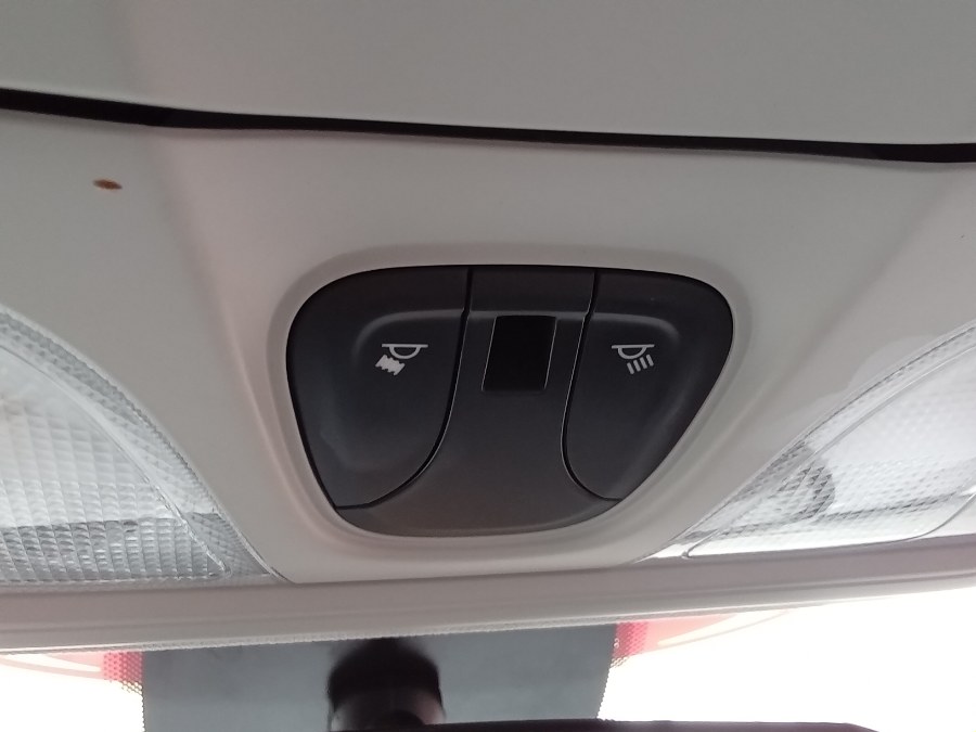 2020 Jeep Cherokee Latitude Plus FWD, available for sale in Irvington, New Jersey | NJ Used Cars Center. Irvington, New Jersey 2020 Jeep Cherokee Latitude Plus FWD, available for sale in Irvington, New Jersey | NJ Used Cars Center. Irvington, New Jersey