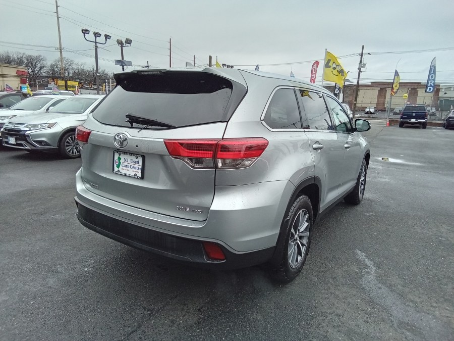 2019 Toyota Highlander XLE V6 AWD (Natl), available for sale in Irvington, New Jersey | NJ Used Cars Center. Irvington, New Jersey 2019 Toyota Highlander XLE V6 AWD (Natl), available for sale in Irvington, New Jersey | NJ Used Cars Center. Irvington, New Jersey