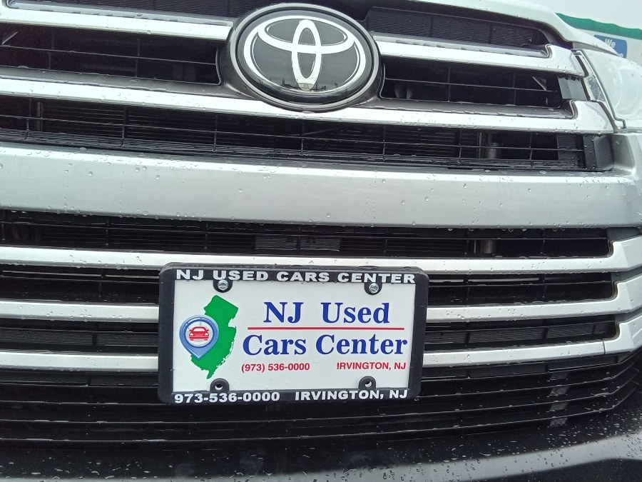 2019 Toyota Highlander XLE V6 AWD (Natl), available for sale in Irvington, New Jersey | NJ Used Cars Center. Irvington, New Jersey 2019 Toyota Highlander XLE V6 AWD (Natl), available for sale in Irvington, New Jersey | NJ Used Cars Center. Irvington, New Jersey
