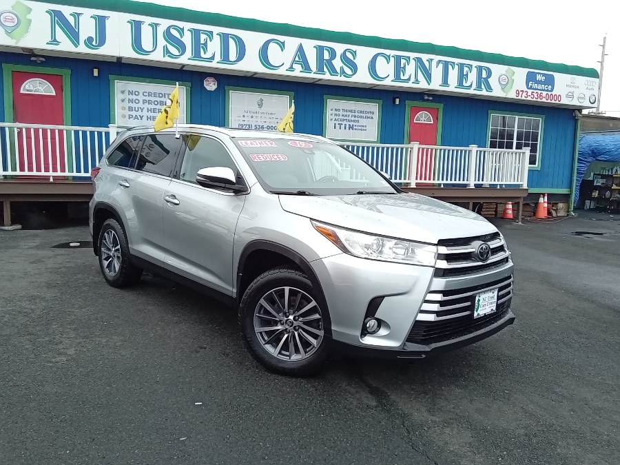 2019 Toyota Highlander XLE V6 AWD (Natl), available for sale in Irvington, New Jersey | NJ Used Cars Center. Irvington, New Jersey 2019 Toyota Highlander XLE V6 AWD (Natl), available for sale in Irvington, New Jersey | NJ Used Cars Center. Irvington, New Jersey