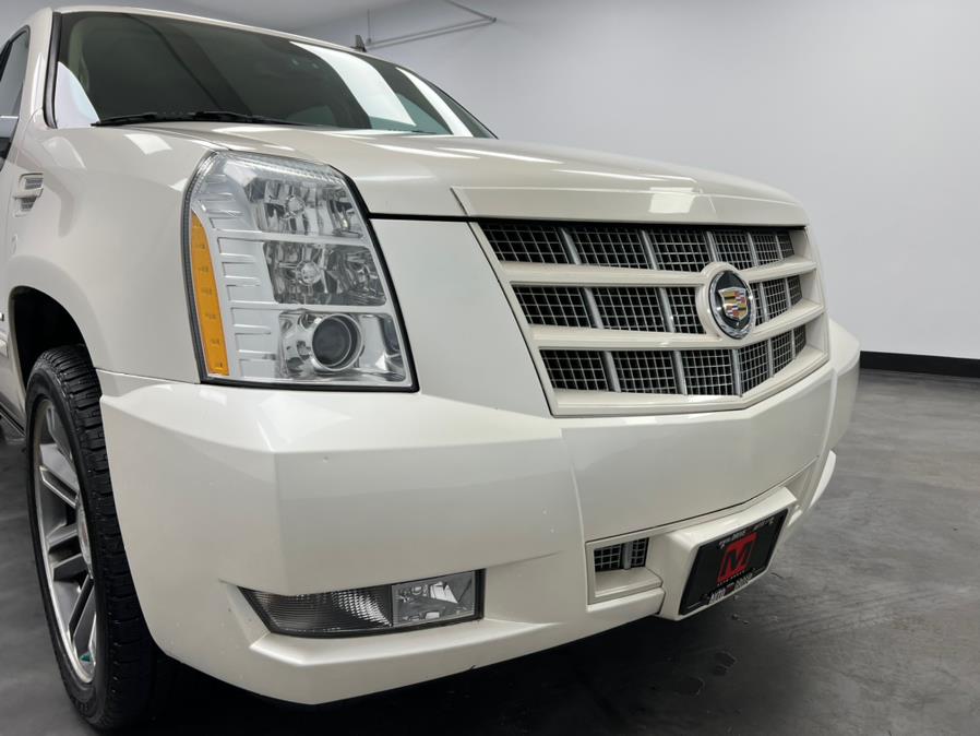 2013 Cadillac Escalade ESV AWD 4dr Premium, available for sale in Elizabeth, New Jersey | M Auto Group. Elizabeth, New Jersey 2013 Cadillac Escalade ESV AWD 4dr Premium, available for sale in Elizabeth, New Jersey | M Auto Group. Elizabeth, New Jersey