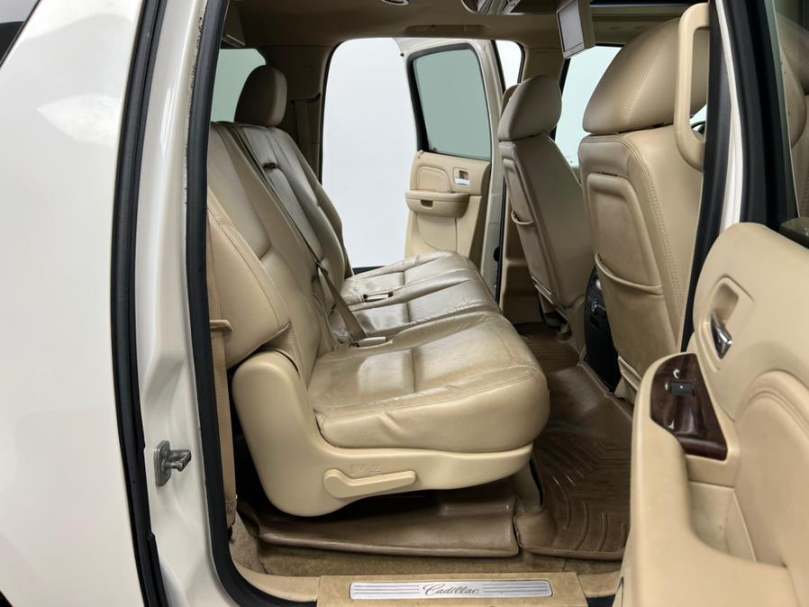 2013 Cadillac Escalade ESV AWD 4dr Premium, available for sale in Elizabeth, New Jersey | M Auto Group. Elizabeth, New Jersey 2013 Cadillac Escalade ESV AWD 4dr Premium, available for sale in Elizabeth, New Jersey | M Auto Group. Elizabeth, New Jersey