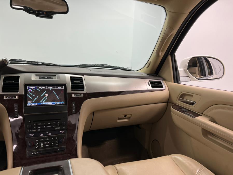 2013 Cadillac Escalade ESV AWD 4dr Premium, available for sale in Elizabeth, New Jersey | M Auto Group. Elizabeth, New Jersey 2013 Cadillac Escalade ESV AWD 4dr Premium, available for sale in Elizabeth, New Jersey | M Auto Group. Elizabeth, New Jersey