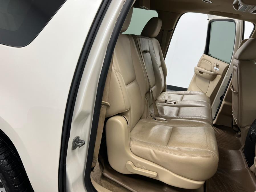 2013 Cadillac Escalade ESV AWD 4dr Premium, available for sale in Elizabeth, New Jersey | M Auto Group. Elizabeth, New Jersey 2013 Cadillac Escalade ESV AWD 4dr Premium, available for sale in Elizabeth, New Jersey | M Auto Group. Elizabeth, New Jersey