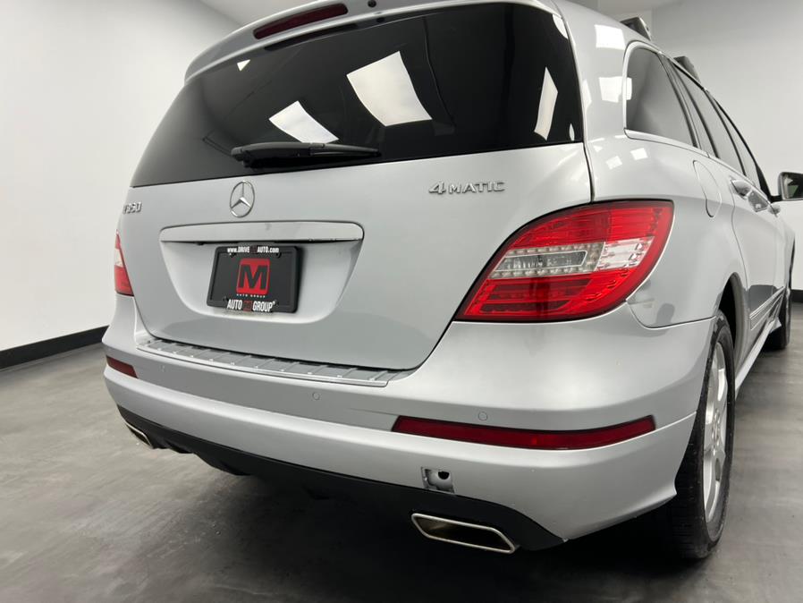 2011 Mercedes-Benz R-Class 4MATIC 4dr R350, available for sale in Elizabeth, New Jersey | M Auto Group. Elizabeth, New Jersey 2011 Mercedes-Benz R-Class 4MATIC 4dr R350, available for sale in Elizabeth, New Jersey | M Auto Group. Elizabeth, New Jersey