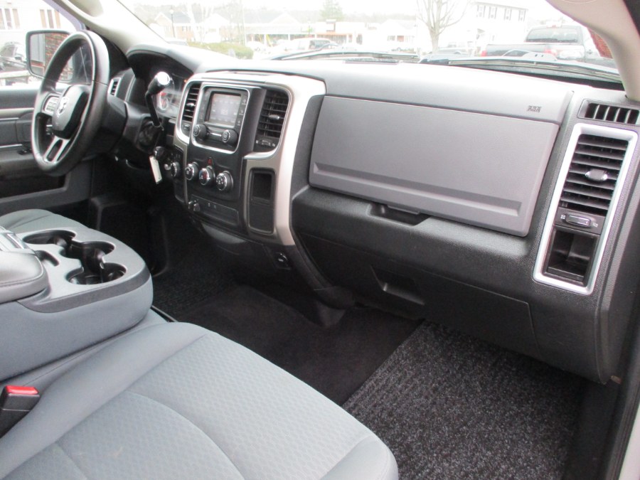 2015 Ram 2500 4WD Crew Cab 149" SLT, available for sale in Suffield, Connecticut | Suffield Auto LLC. Suffield, Connecticut 2015 Ram 2500 4WD Crew Cab 149" SLT, available for sale in Suffield, Connecticut | Suffield Auto LLC. Suffield, Connecticut