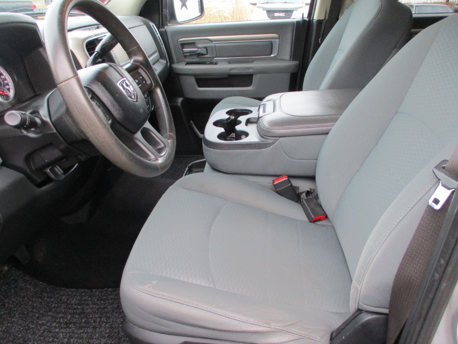 2015 Ram 2500 4WD Crew Cab 149" SLT, available for sale in Suffield, Connecticut | Suffield Auto LLC. Suffield, Connecticut 2015 Ram 2500 4WD Crew Cab 149" SLT, available for sale in Suffield, Connecticut | Suffield Auto LLC. Suffield, Connecticut