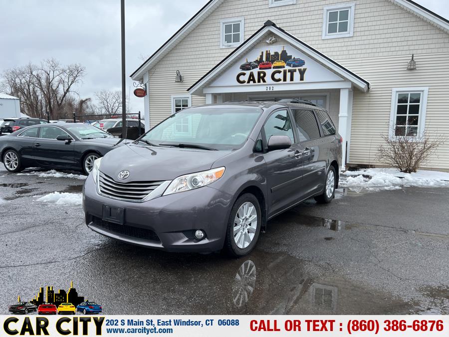 2013 Toyota Sienna 5dr 7-Pass Van V6 XLE AWD (Natl), available for sale in East Windsor, Connecticut | Car City LLC. East Windsor, Connecticut