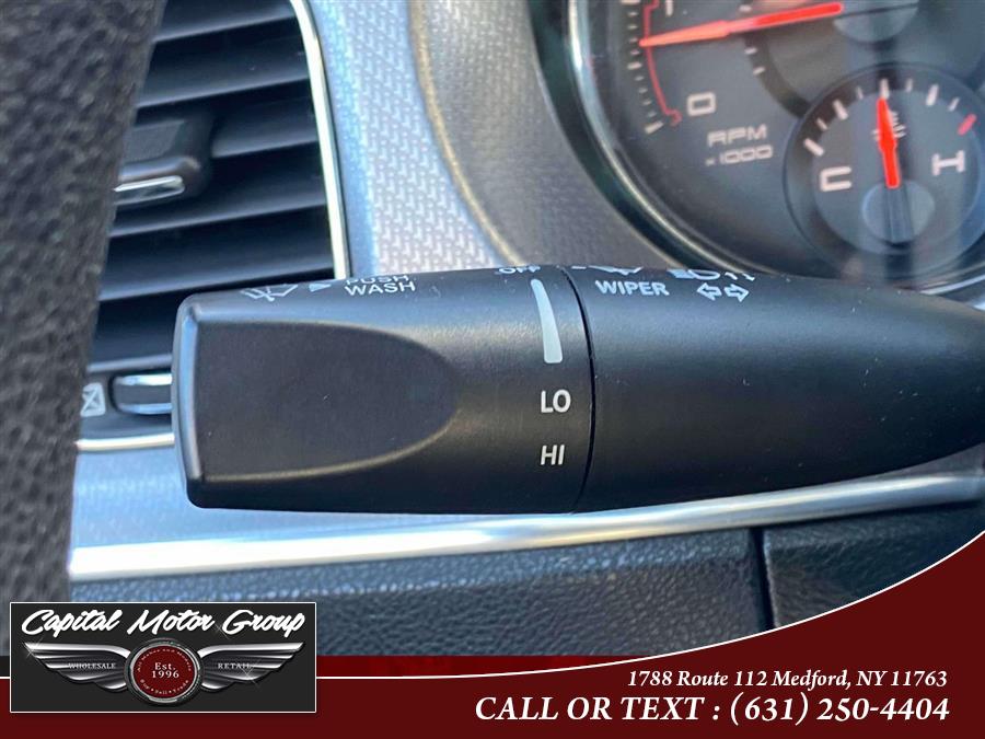 2014 Dodge Charger 4dr Sdn SE RWD, available for sale in Medford, New York | Capital Motor Group Inc. Medford, New York 2014 Dodge Charger 4dr Sdn SE RWD, available for sale in Medford, New York | Capital Motor Group Inc. Medford, New York