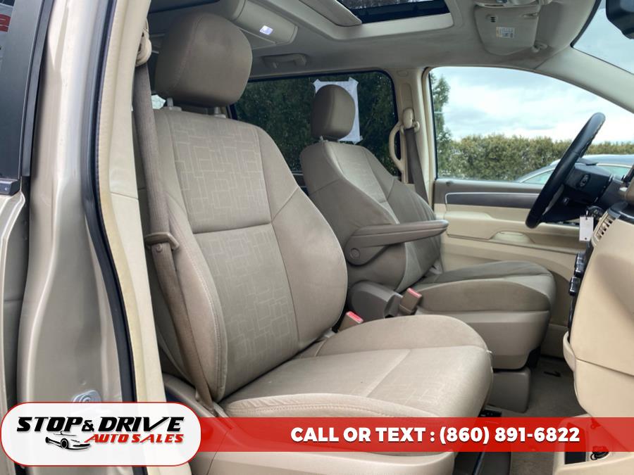 2009 Volkswagen Routan 4dr Wgn SE, available for sale in East Windsor, Connecticut | Stop & Drive Auto Sales. East Windsor, Connecticut 2009 Volkswagen Routan 4dr Wgn SE, available for sale in East Windsor, Connecticut | Stop & Drive Auto Sales. East Windsor, Connecticut