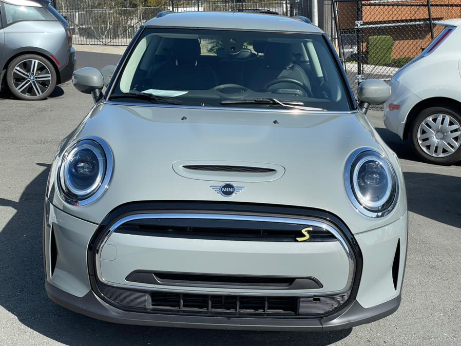 2022 MINI Cooper SE Signature Trim, available for sale in Daly City, California | Green Light Auto Wholesale. Daly City, California 2022 MINI Cooper SE Signature Trim, available for sale in Daly City, California | Green Light Auto Wholesale. Daly City, California