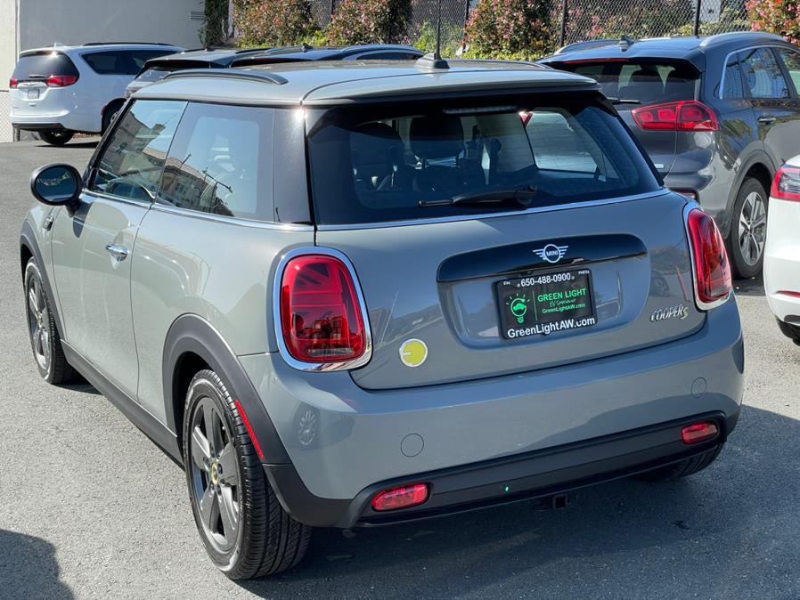 2022 MINI Cooper SE Signature Trim, available for sale in Daly City, California | Green Light Auto Wholesale. Daly City, California 2022 MINI Cooper SE Signature Trim, available for sale in Daly City, California | Green Light Auto Wholesale. Daly City, California