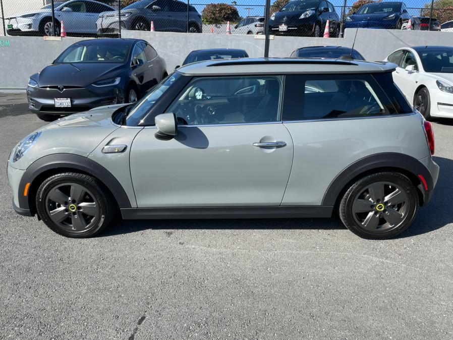 2022 MINI Cooper SE Signature Trim, available for sale in Daly City, California | Green Light Auto Wholesale. Daly City, California 2022 MINI Cooper SE Signature Trim, available for sale in Daly City, California | Green Light Auto Wholesale. Daly City, California