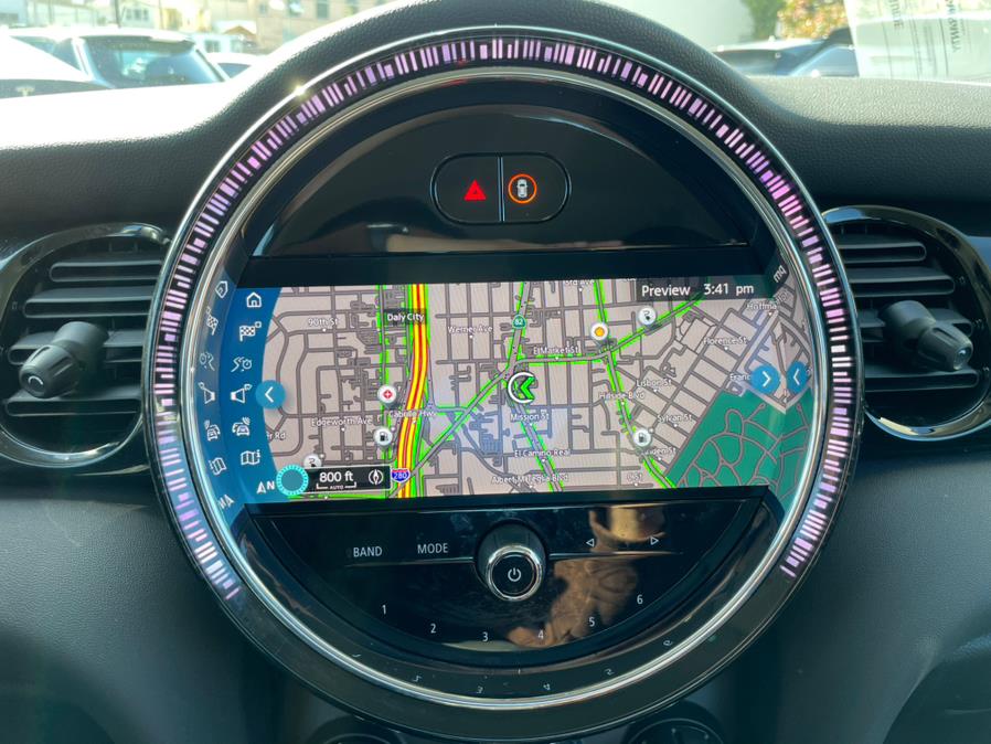 2022 MINI Cooper SE Signature Trim, available for sale in Daly City, California | Green Light Auto Wholesale. Daly City, California 2022 MINI Cooper SE Signature Trim, available for sale in Daly City, California | Green Light Auto Wholesale. Daly City, California