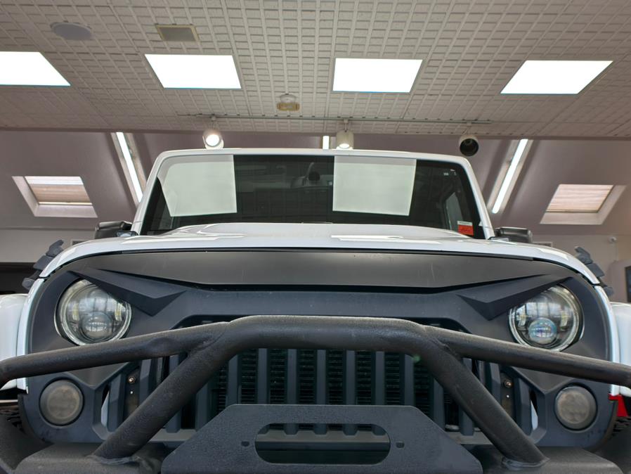 2015 Jeep Wrangler Unlimited 4WD 4dr Sahara, available for sale in Massapequa Park, New York | Power Motors East. Massapequa Park, New York 2015 Jeep Wrangler Unlimited 4WD 4dr Sahara, available for sale in Massapequa Park, New York | Power Motors East. Massapequa Park, New York