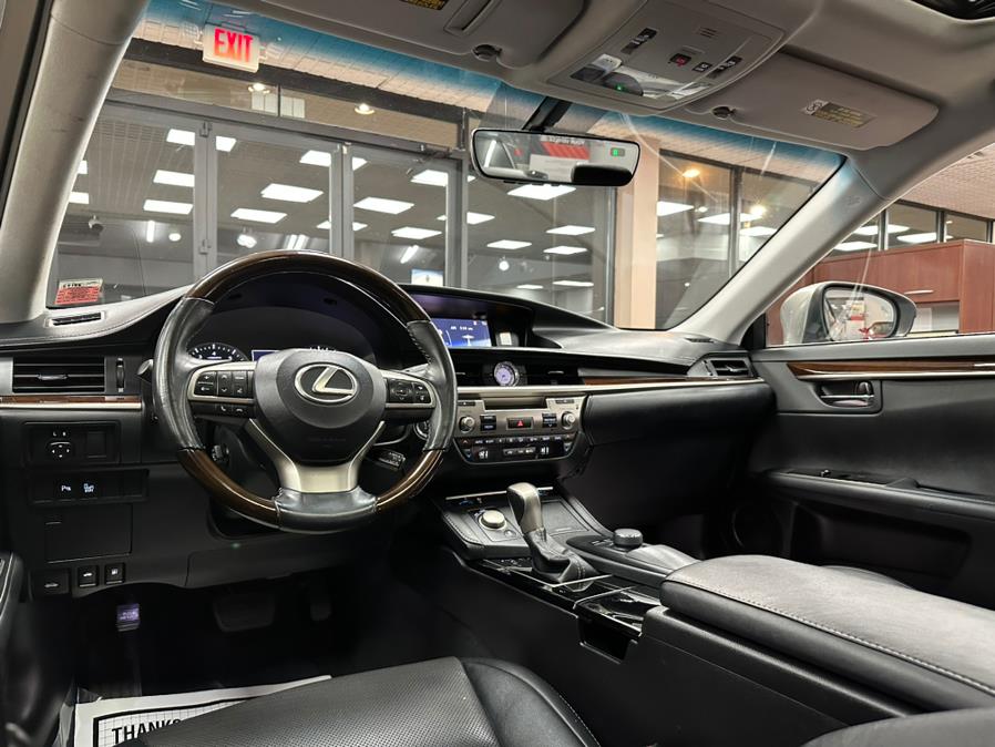 2016 Lexus ES 350 4dr Sdn, available for sale in Massapequa Park, New York | Power Motors East. Massapequa Park, New York 2016 Lexus ES 350 4dr Sdn, available for sale in Massapequa Park, New York | Power Motors East. Massapequa Park, New York