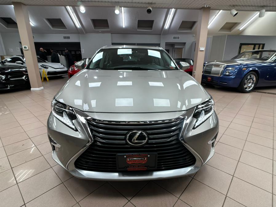 2016 Lexus ES 350 4dr Sdn, available for sale in Massapequa Park, New York | Power Motors East. Massapequa Park, New York 2016 Lexus ES 350 4dr Sdn, available for sale in Massapequa Park, New York | Power Motors East. Massapequa Park, New York