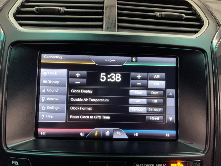 2016 Ford Explorer 4WD 4dr XLT, available for sale in Inwood, New York | 5 Towns Drive. Inwood, New York 2016 Ford Explorer 4WD 4dr XLT, available for sale in Inwood, New York | 5 Towns Drive. Inwood, New York