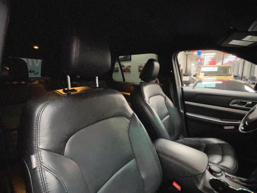2016 Ford Explorer 4WD 4dr XLT, available for sale in Inwood, New York | 5 Towns Drive. Inwood, New York 2016 Ford Explorer 4WD 4dr XLT, available for sale in Inwood, New York | 5 Towns Drive. Inwood, New York