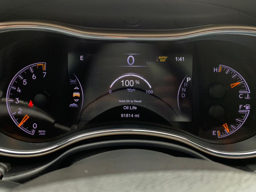 2017 Jeep Grand Cherokee Overland 4x4, available for sale in Hillside, New Jersey | Champion Auto Hillside. Hillside, New Jersey 2017 Jeep Grand Cherokee Overland 4x4, available for sale in Hillside, New Jersey | Champion Auto Hillside. Hillside, New Jersey