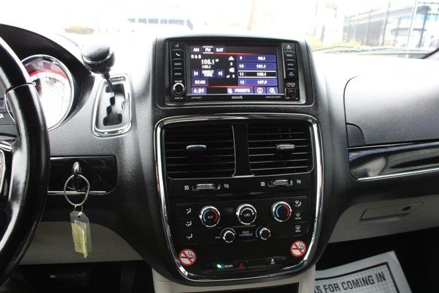 2020 Dodge Grand Caravan SXT, available for sale in Elmont, New York | NY Luxury Motors. Elmont, New York 2020 Dodge Grand Caravan SXT, available for sale in Elmont, New York | NY Luxury Motors. Elmont, New York