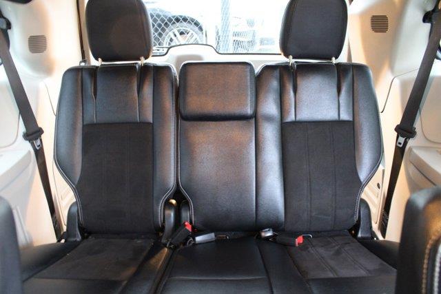 2020 Dodge Grand Caravan SXT, available for sale in Elmont, New York | NY Luxury Motors. Elmont, New York 2020 Dodge Grand Caravan SXT, available for sale in Elmont, New York | NY Luxury Motors. Elmont, New York