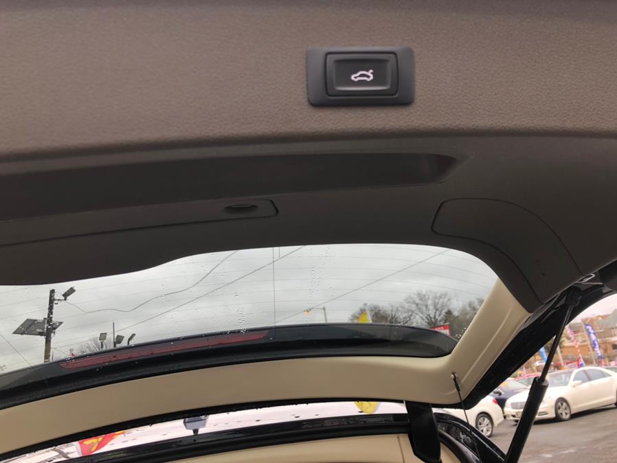 2014 Audi Q5 quattro 4dr 2.0T Premium Plus, available for sale in Irvington, New Jersey | Elis Motors Corp. Irvington, New Jersey 2014 Audi Q5 quattro 4dr 2.0T Premium Plus, available for sale in Irvington, New Jersey | Elis Motors Corp. Irvington, New Jersey
