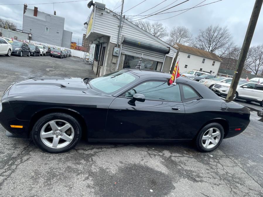 2010 Dodge Challenger 2dr Cpe SE, available for sale in Irvington, New Jersey | Elis Motors Corp. Irvington, New Jersey 2010 Dodge Challenger 2dr Cpe SE, available for sale in Irvington, New Jersey | Elis Motors Corp. Irvington, New Jersey