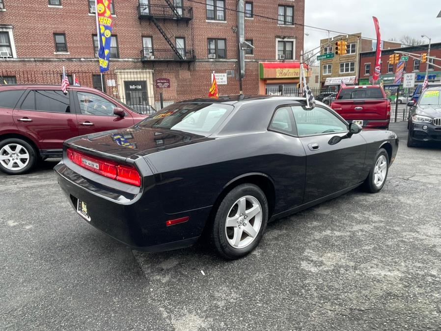 2010 Dodge Challenger 2dr Cpe SE, available for sale in Irvington, New Jersey | Elis Motors Corp. Irvington, New Jersey 2010 Dodge Challenger 2dr Cpe SE, available for sale in Irvington, New Jersey | Elis Motors Corp. Irvington, New Jersey