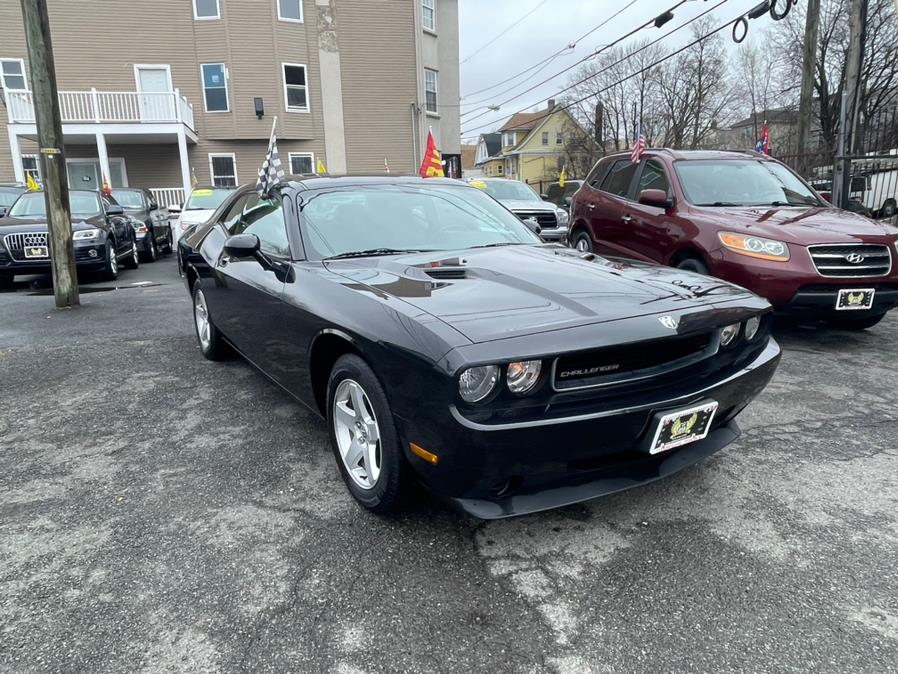2010 Dodge Challenger 2dr Cpe SE, available for sale in Irvington, New Jersey | Elis Motors Corp. Irvington, New Jersey 2010 Dodge Challenger 2dr Cpe SE, available for sale in Irvington, New Jersey | Elis Motors Corp. Irvington, New Jersey