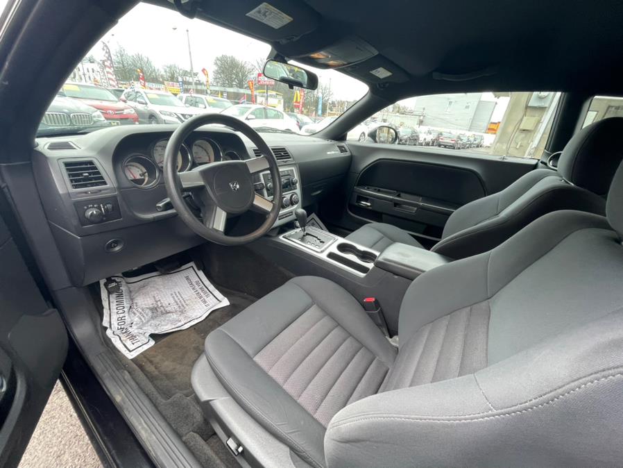 2010 Dodge Challenger 2dr Cpe SE, available for sale in Irvington, New Jersey | Elis Motors Corp. Irvington, New Jersey 2010 Dodge Challenger 2dr Cpe SE, available for sale in Irvington, New Jersey | Elis Motors Corp. Irvington, New Jersey