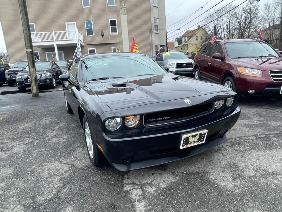 2010 Dodge Challenger 2dr Cpe SE, available for sale in Irvington, New Jersey | Elis Motors Corp. Irvington, New Jersey 2010 Dodge Challenger 2dr Cpe SE, available for sale in Irvington, New Jersey | Elis Motors Corp. Irvington, New Jersey