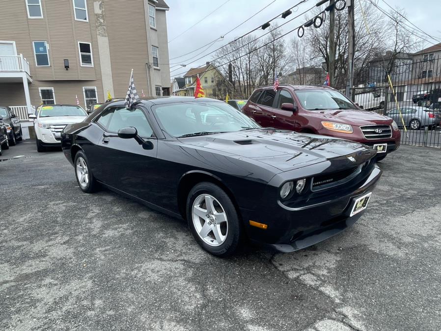 2010 Dodge Challenger 2dr Cpe SE, available for sale in Irvington, New Jersey | Elis Motors Corp. Irvington, New Jersey 2010 Dodge Challenger 2dr Cpe SE, available for sale in Irvington, New Jersey | Elis Motors Corp. Irvington, New Jersey