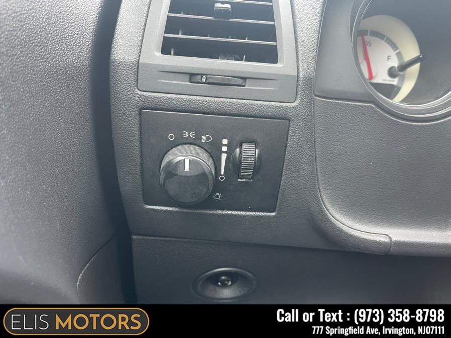 2010 Dodge Challenger 2dr Cpe SE, available for sale in Irvington, New Jersey | Elis Motors Corp. Irvington, New Jersey 2010 Dodge Challenger 2dr Cpe SE, available for sale in Irvington, New Jersey | Elis Motors Corp. Irvington, New Jersey