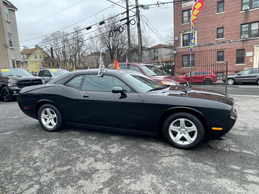 2010 Dodge Challenger 2dr Cpe SE, available for sale in Irvington, New Jersey | Elis Motors Corp. Irvington, New Jersey 2010 Dodge Challenger 2dr Cpe SE, available for sale in Irvington, New Jersey | Elis Motors Corp. Irvington, New Jersey