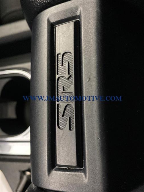 2016 Toyota Tundra Double Cab 5.7L V8 6-Spd AT SR5, available for sale in Naugatuck, Connecticut | J&M Automotive Sls&Svc LLC. Naugatuck, Connecticut 2016 Toyota Tundra Double Cab 5.7L V8 6-Spd AT SR5, available for sale in Naugatuck, Connecticut | J&M Automotive Sls&Svc LLC. Naugatuck, Connecticut