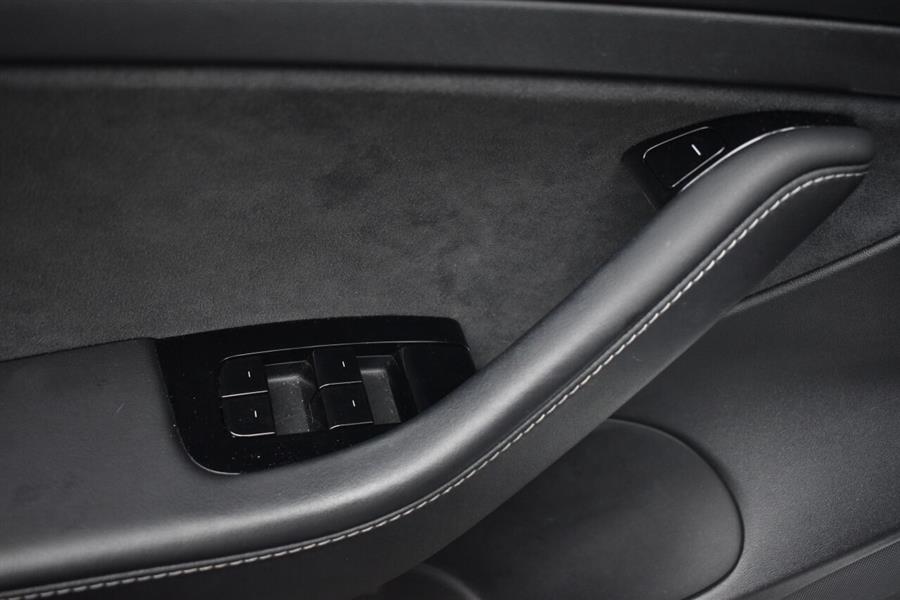 2020 Tesla Model 3 Standard Range Plus 4dr Sedan, available for sale in Great Neck, New York | Camy Cars. Great Neck, New York 2020 Tesla Model 3 Standard Range Plus 4dr Sedan, available for sale in Great Neck, New York | Camy Cars. Great Neck, New York