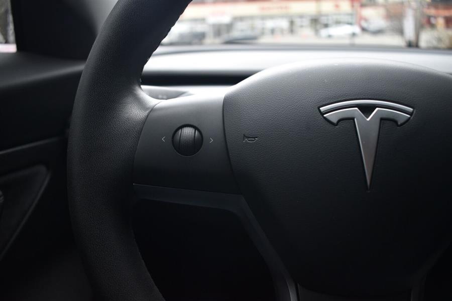 2020 Tesla Model 3 Standard Range Plus 4dr Sedan, available for sale in Great Neck, New York | Camy Cars. Great Neck, New York 2020 Tesla Model 3 Standard Range Plus 4dr Sedan, available for sale in Great Neck, New York | Camy Cars. Great Neck, New York