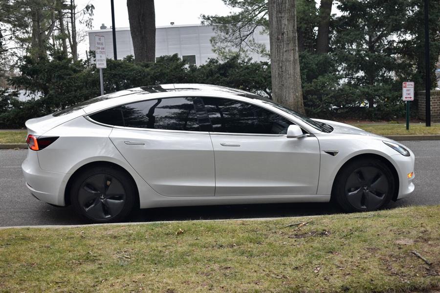 2020 Tesla Model 3 Standard Range Plus 4dr Sedan, available for sale in Great Neck, New York | Camy Cars. Great Neck, New York 2020 Tesla Model 3 Standard Range Plus 4dr Sedan, available for sale in Great Neck, New York | Camy Cars. Great Neck, New York